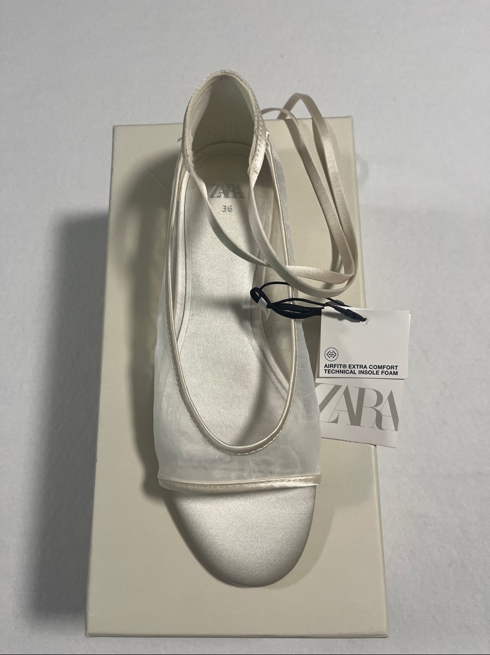 ZARA Ivory Satin & Mesh Lace-Up Peep Toe Rejilla Novia Flats
New WithTags